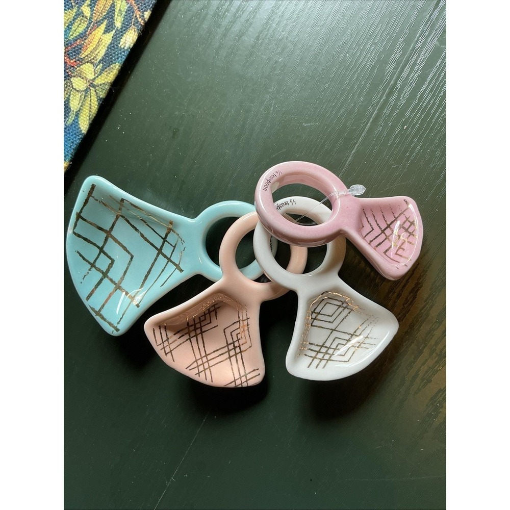 MCM Set‎ of 4 Nesting Ceramic Diamond Ring Measuring Spoons Baking